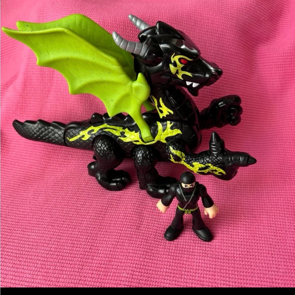 Imaginext Green Ninja Dragon  & Ninja warrior figure playset Target store exclus